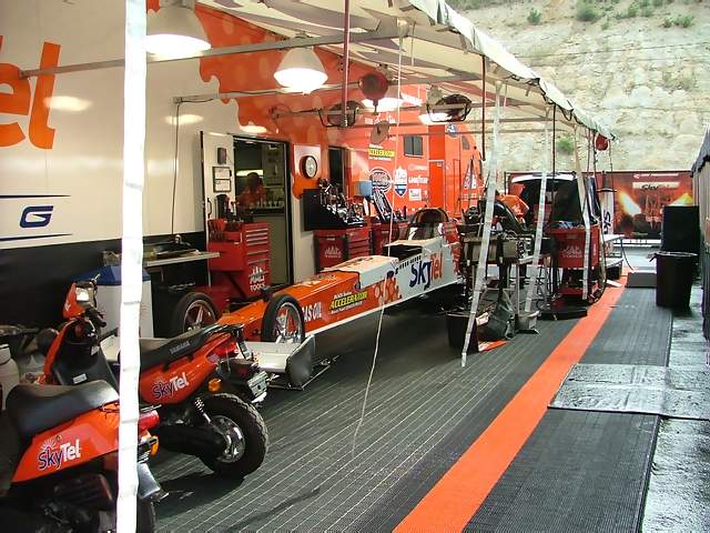 Around_The_Track-13-1