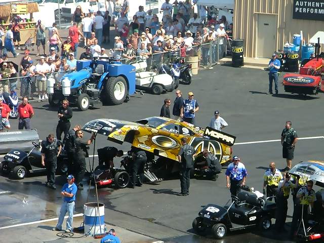 Top_Fuel_Funnycar-11